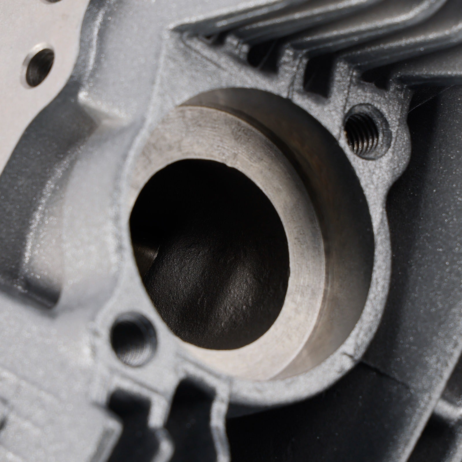 Suzuki DR200 GS200 QS200 GXT200 QM200GY Cylinder Head Kit Engine Top End Replacement